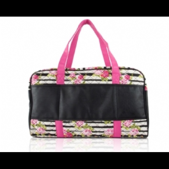 HOST PICK BETSEY JOHNSON Cruisin Quilted Weekender - Picture 2 of 5